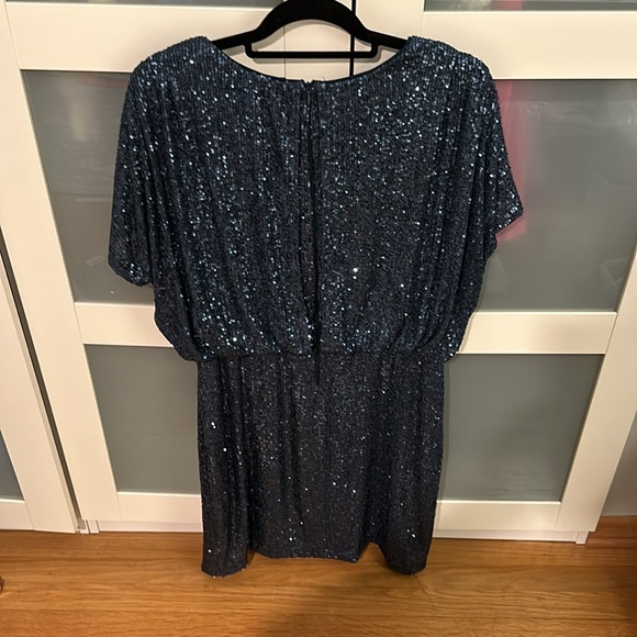Vince camuto blue sequin cocktail dress - Picture 10 of 13